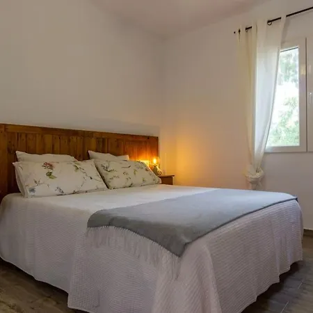 House With Swimming Pool And Amazing Sea And Mountain Views In Montgo,