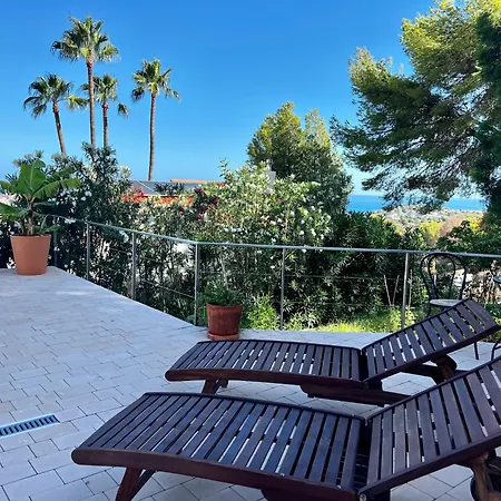House With Swimming Pool And Amazing Sea And Mountain Views In Montgo, Holiday home Denia